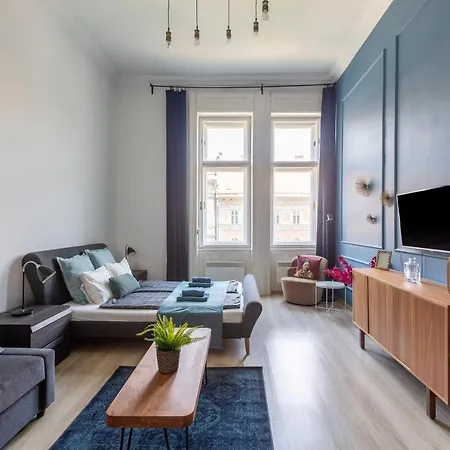 アパート Deluxe Downtown By Elisabeth *