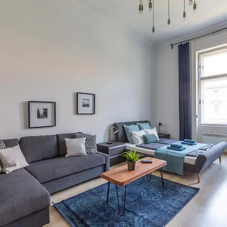 Deluxe Downtown By Elisabeth 布达佩斯